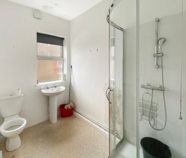 Flat 2 294 Newport Road, Cardiff CF24 1RS - Photo 5