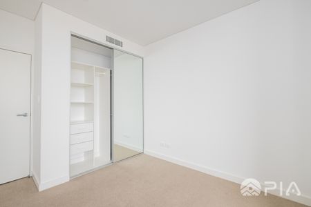 202/8 Hilly Street Mortlake - Photo 2