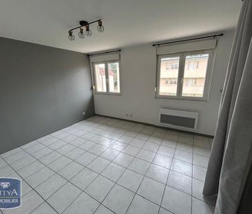 Location Appartement 1 pièce 20m² BOURGES 18000 - Photo 1