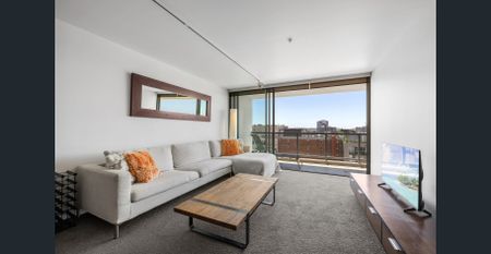 EXECUTIVE APARTMENT + RESORT STYLE FACILITIES - Photo 4