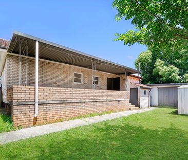 9 Henry Street, Guildford NSW 2161 - House For Rent | Domain - Photo 5