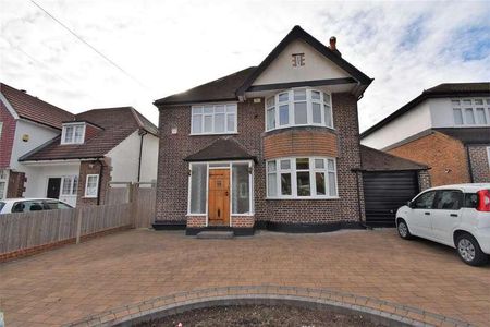 Old Hatch Manor, Ruislip, HA4 - Photo 4