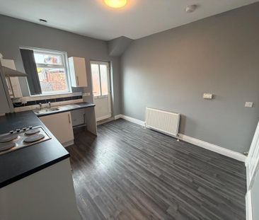 1 bedroom flat to rent - Photo 6