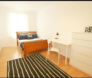 Great 4 bedroom shared house in Bradford - Photo 5