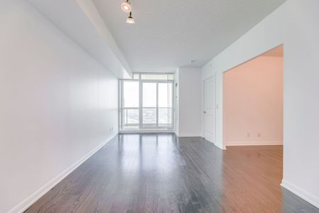 For Lease - 215 Sherway Gardens Road Unit# 1501, Toronto, Ontario - Photo 3
