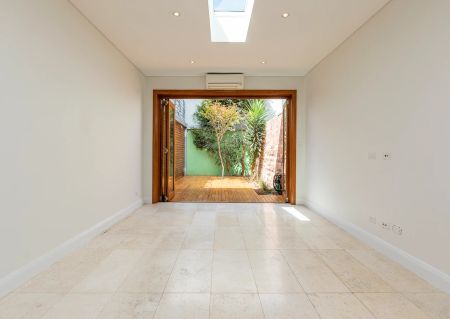 Charming Two Bedroom Home - Photo 3