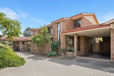 Stylish 3 Bedroom Townhouse in Peaceful Yokine Location - Photo 3