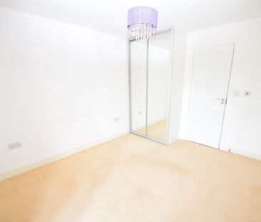 2 bedroom flat to rent, - Photo 6