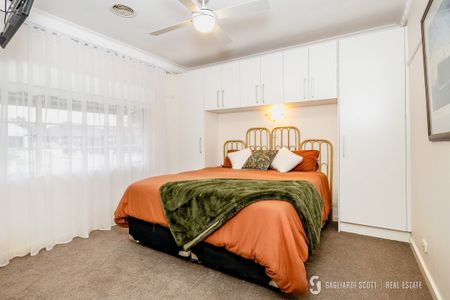 3 Bedroom Home in Central, Quiet Location! - Photo 5