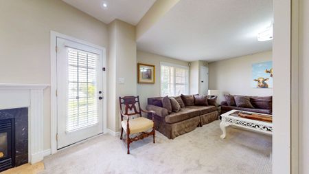 For Lease - 10 Boardwalk Avenue Unit# 17, Collingwood, Ontario - Photo 3