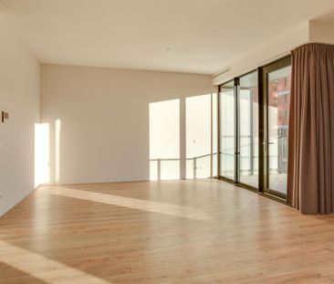 Appartement te huur: Rosy Wertheimstraat 14-B 1082 MZ Amsterdam - Foto 2