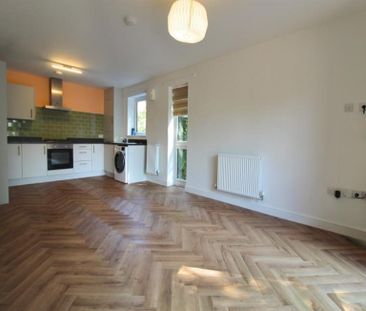 1 Bedroom Apartment To Let - Photo 3