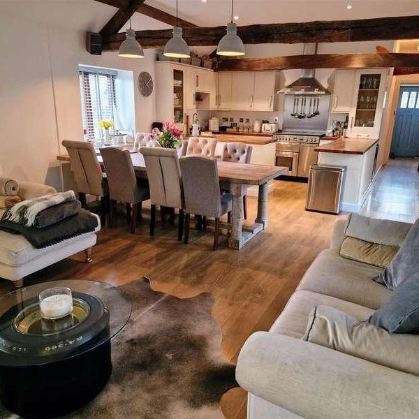 Old Dairy Ashton Keynes, SN6 - Photo 1