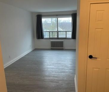 For Lease - 37 MERICOURT Road Unit# 211, Hamilton, Ontario - Photo 1