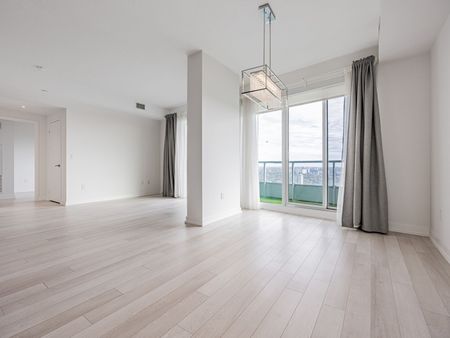 For Lease - 117 McMahon Drive Unit# 3702, Toronto, Ontario - Photo 4