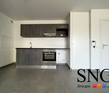 T3 AVEC TERRASSE ET PARKING - Photo 3