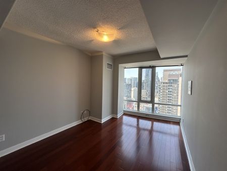 For Lease - 210 Victoria Street Unit# 3913, Toronto, Ontario - Photo 3