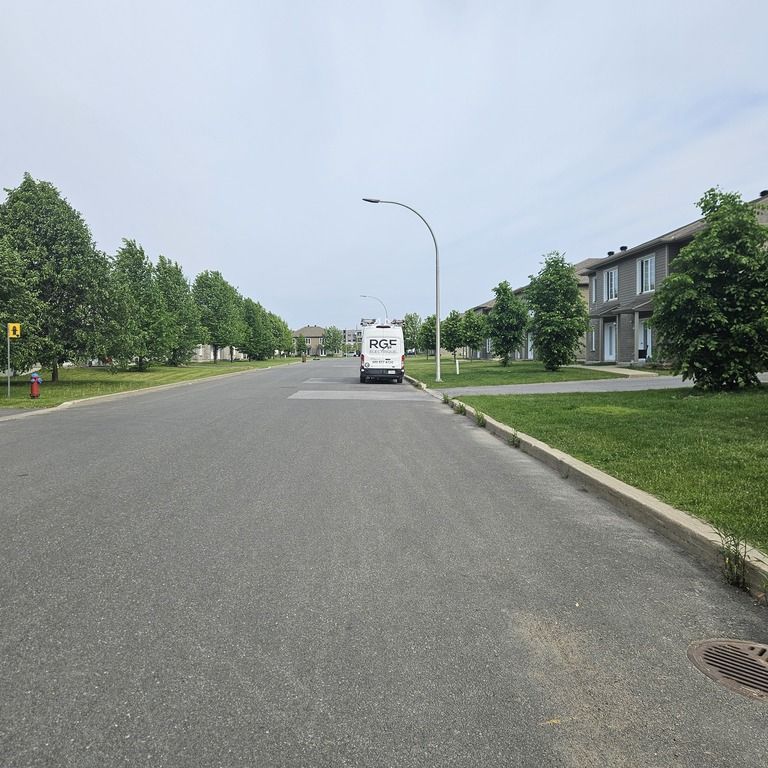 District 55 , Beau 5 1/2 Rue Beauchamps - Photo 1