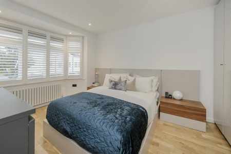 4 bedroom detached house to rent - Photo 2