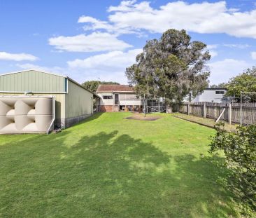 2 Bedroom Home - Photo 2