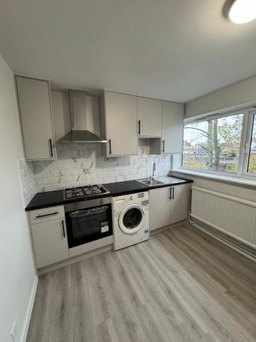 2 bedroom maisonette to rent - Photo 4