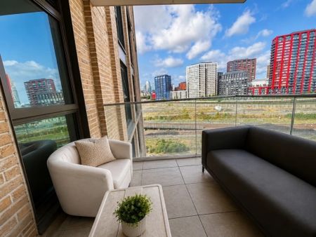 2 bedroom apartment to rent - Photo 2