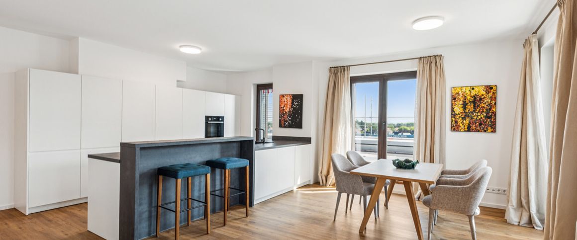 Ihr neues Zuhause in den Deiker Höfen: Moderne 4-Zimmer-Wohnung im Erdgeschoss mit Einbauküche! - Foto 1