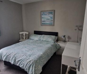 5 Upper Heathmount (TERM TIME), Portstewart, BT55 7AR - Photo 4