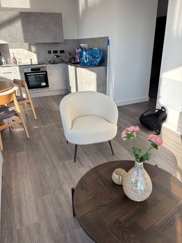 2 Bed Flat, Ordsall Lane, M5 - Photo 2