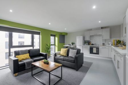 Standard En-suite - Photo 2