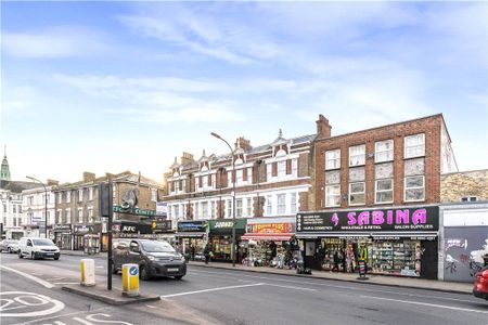 Rushey Green, London, SE6 4HQ - Photo 2