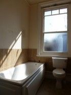 Large one double bedroom, Worcester, City Centre - Photo 5