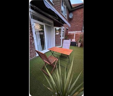 1 Bed Maisonette, Monk Drive, E16 - Photo 4