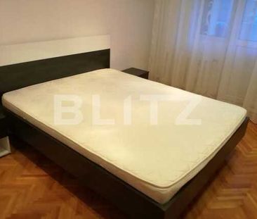 Apartament cu 3 camere, 65 mp, decomandat, zona Big - Photo 1