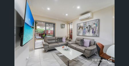 Street Facing Granny Flat - Photo 3