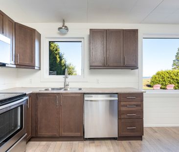 For Lease - 35 St. Clair Street, Collingwood, Ontario - Photo 6