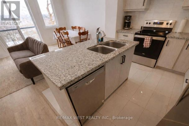 23 PARADOX STREET - Photo 1