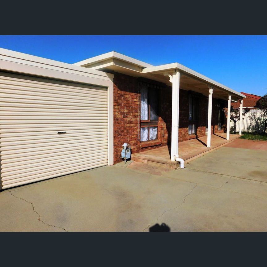 3/7 Grace Court, Wodonga, Vic 3690 - Photo 1