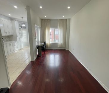 For Lease - 51 Portrush Trail, Brampton, Ontario - Photo 4