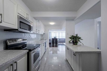 For Lease - 45 Sunrise Avenue Unit# 1109, Toronto, Ontario - Photo 4