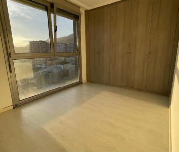 Piso de alquiler en Calle Manuel Fernández Avello, 14, HUCA - La Ca... - Foto 5
