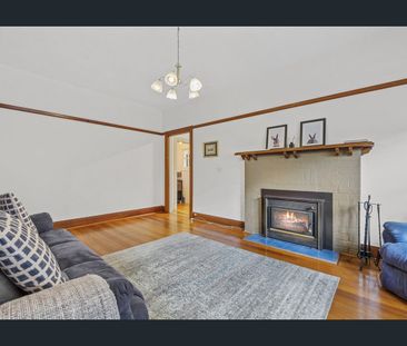 North Hobart Family Home - Photo 2