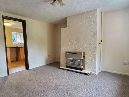 2 bedroom terraced house to rent - Photo 2