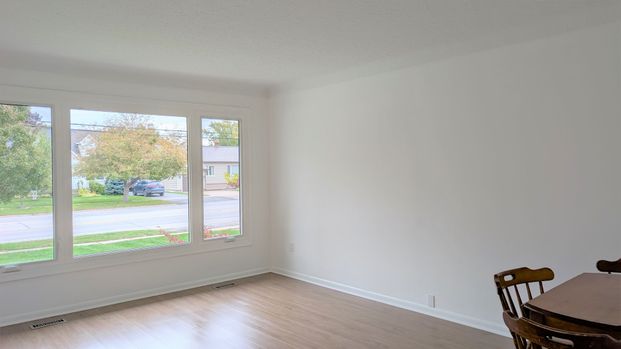 For Lease - 461 Geneva Street, St. Catharines, Ontario - Photo 1