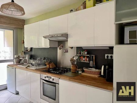 BREST - PROCHE CHU CAVALE BLANCHE - GARAGE - Photo 5