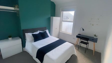 4 bedroom house share to rent - Photo 2