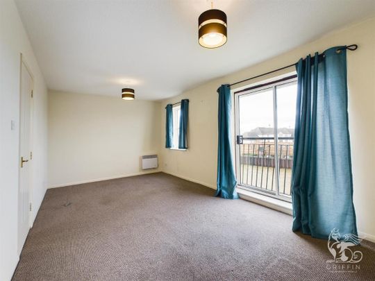 Timber Court, Grays, RM17 - Photo 1
