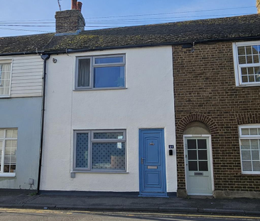2 bedroom terraced house to rent - Photo 1