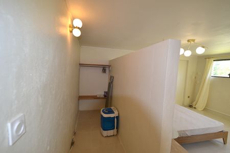 Studio moderne quartier résidentiel - Photo 2