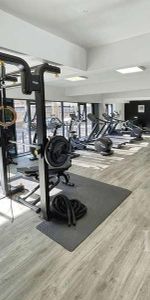 Room With Shared Facilities Inc Gym - Spring Place - Dumfries Street - - All Bills Included, LU1 - Photo 4